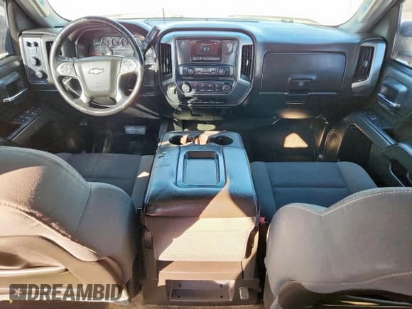 ✅ 2015 Chevrolet Silverado 2500HD LT • VIN: 1GC1KVEG3FF165208 • Lot: 90517925. Wystawiony na Copart z przebiegiem 311 427 mil. Bezpłatny archiwum sprzedaży aukcyjnych z USA i szczegółowy raport historii pojazdu na DreamBid. Zdjęcie 8.