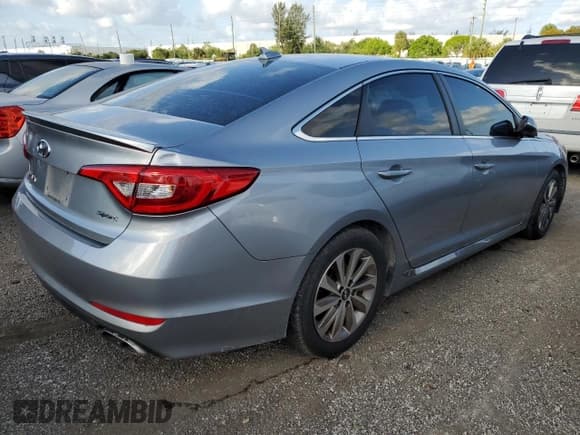 ✅ 2015 Hyundai Sonata Sport • VIN: 5NPE34AF6FH043941 • Lot: 49140163. Listed on Copart with Not provided. Free auction sales archive from the USA and detailed vehicle history report at DreamBid. Image 3.