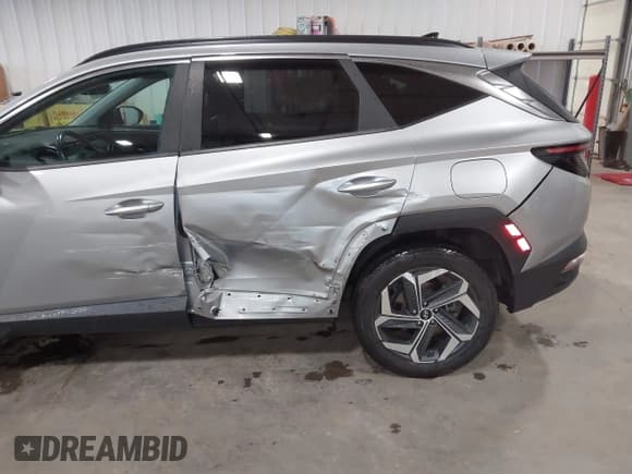 ✅ 2022 Hyundai Tucson SEL • VIN: 5NMJFCAE6NH037916 • Lot: 43453885. Wystawiony na IAAI z przebiegiem 74 744 mil. Bezpłatny archiwum sprzedaży aukcyjnych z USA i szczegółowy raport historii pojazdu na DreamBid. Zdjęcie 6.