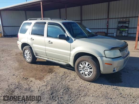 2005 Mercury Mariner Luxury z VIN 4M2YU56165DJ12462, wystawiony jako IAAI lot #41701579 z przebiegiem 252 874 mil mil oraz . Historia ofert i sprzedaży dostępna na DreamBid. Obrazek 1.