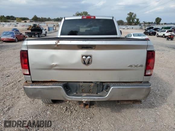 ✅ 2013 Ram 2500 Tradesman • VIN: 3C6UR5CL6DG609550 • Lot: 85711595. Listed on Copart with 238,901 mi. Free auction sales archive from the USA and detailed vehicle history report at DreamBid. Image 6.