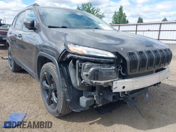 ✅ 2018 Jeep Cherokee Latitude • VIN: 1C4PJMCX3JD512650 • Lot: 42609914. Wystawiony na IAAI z przebiegiem 128 791 mil. Bezpłatny archiwum sprzedaży aukcyjnych z USA i szczegółowy raport historii pojazdu na DreamBid. Zdjęcie 6.