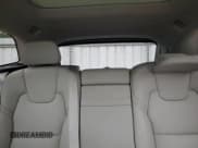 ✅ 2020 Volvo XC60 Momentum • VIN: YV4102DK7L1536029 • Lot: 84943715. Wystawiony na Copart z przebiegiem 74 225 mil. Bezpłatny archiwum sprzedaży aukcyjnych z USA i szczegółowy raport historii pojazdu na DreamBid. Zdjęcie 10.