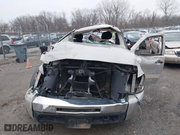 ✅ 2009 Chevrolet Silverado 1500 • VIN: 1GCEC24C69Z138132 • Лот: 41209078. Опубликован ранее на IAAI с пробегом 171 422 миль. Бесплатный доступ к архиву аукционных продаж из США и подробный отчёт об истории автомобиля на DreamBid. Изображение 11.