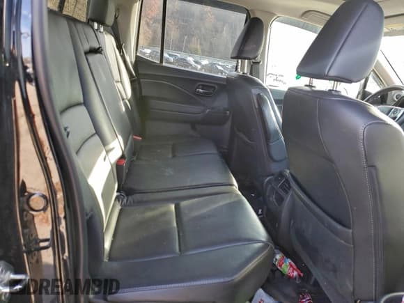 ✅ 2019 Honda Ridgeline RTL-T • VIN: 5FPYK3F66KB025832 • Lot: 91907125. Listed on Copart with 117,524 mi. Free auction sales archive from the USA and detailed vehicle history report at DreamBid. Image 10.