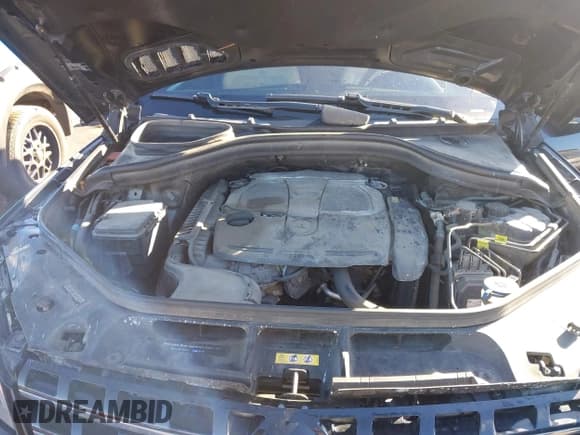 ✅ 2015 Mercedes-Benz M 350 • VIN: 4JGDA5HB0FA522238 • Lot: 43451752. Listed on IAAI with 157,276 mi. Free auction sales archive from the USA and detailed vehicle history report at DreamBid. Image 10.