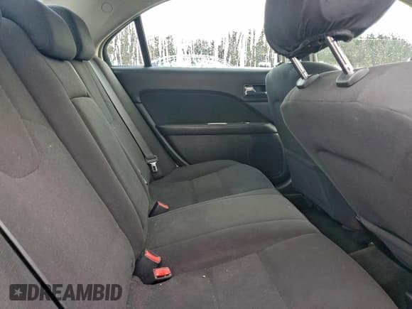 ✅ 2010 Ford Fusion Hybrid • VIN: 3FADP0L39AR166995 • Lot: 94321235. Wystawiony na Copart z przebiegiem 93 333 mil. Bezpłatny archiwum sprzedaży aukcyjnych z USA i szczegółowy raport historii pojazdu na DreamBid. Zdjęcie 10.