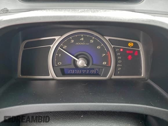 ✅ 2008 Honda Civic LX • VIN: 2HGFA16568H322120 • Lot: 94341865. Listed on Copart with 173,733 mi. Free auction sales archive from the USA and detailed vehicle history report at DreamBid. Image 9.