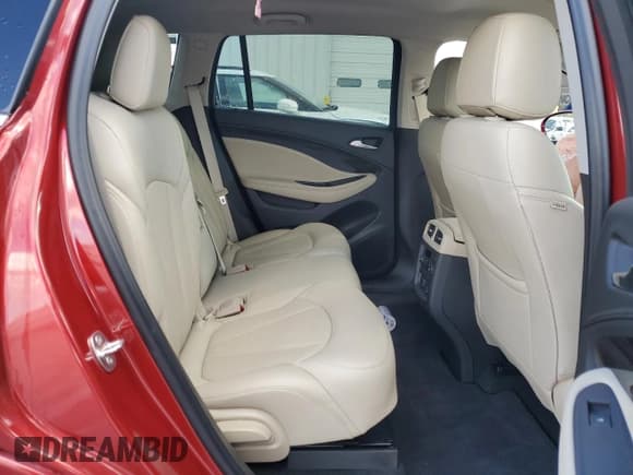 ✅ 2020 Buick Envision Essence • VIN: LRBFXCSAXLD124429 • Lot: 84452975. Wystawiony na Copart z przebiegiem 11 294 mil. Bezpłatny archiwum sprzedaży aukcyjnych z USA i szczegółowy raport historii pojazdu na DreamBid. Zdjęcie 11.