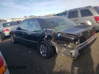 ✅ 1992 Mercedes-Benz 400 • VIN: WDBGA42E5NA019591 • Лот: 87597885. Опубликован ранее на Copart с пробегом 265 688 миль. Бесплатный доступ к архиву аукционных продаж из США и подробный отчёт об истории автомобиля на DreamBid. Изображение 2.