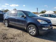 ✅ 2012 Chevrolet Traverse LS • VIN: 1GNKVFED7CJ298531 • Lot: 89525705. Wystawiony na Copart z przebiegiem 130 447 mil. Bezpłatny archiwum sprzedaży aukcyjnych z USA i szczegółowy raport historii pojazdu na DreamBid. Zdjęcie 4.