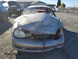 ✅ 2000 Plymouth Neon Highline • VIN: 1P3ES46C4YD747162 • Lot: 90728985. Wystawiony na Copart z przebiegiem Nie podano. Bezpłatny archiwum sprzedaży aukcyjnych z USA i szczegółowy raport historii pojazdu na DreamBid. Zdjęcie 5.