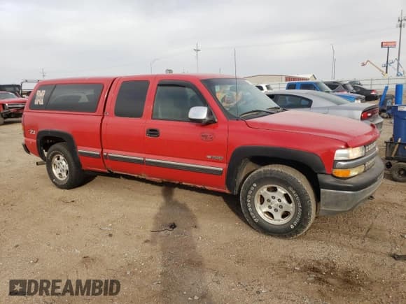 ✅ 2001 Chevrolet Silverado 1500 LT • VIN: 1GCEK19T51E166019 • Лот: 77895124. Опубликован ранее на Copart с пробегом 395 443 миль. Бесплатный доступ к архиву аукционных продаж из США и подробный отчёт об истории автомобиля на DreamBid. Изображение 4.