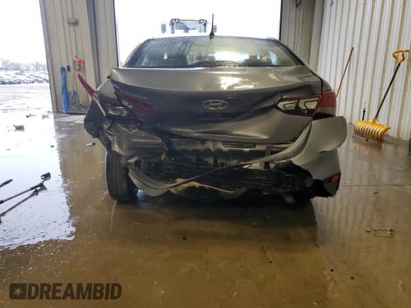 ✅ 2018 Hyundai Accent SE • VIN: 3KPC24A3XJE024807 • Лот: 46599105. Опубликован ранее на Copart с пробегом 65 094 миль. Бесплатный доступ к архиву аукционных продаж из США и подробный отчёт об истории автомобиля на DreamBid. Изображение 6.