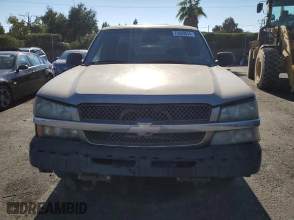 ✅ 2003 Chevrolet Silverado 1500 Work Truck • VIN: 1GCEC19VX3E355587 • Лот: 70829834. Опубликован ранее на Copart с пробегом 180 490 миль. Бесплатный доступ к архиву аукционных продаж из США и подробный отчёт об истории автомобиля на DreamBid. Изображение 5.