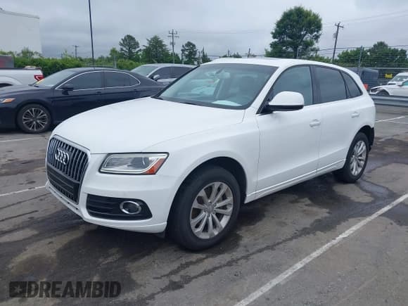 ✅ 2016 Audi Q5 Premium Plus • VIN: WA1L2AFP0GA065107 • Lot: 42289335. Wystawiony na IAAI z przebiegiem 157 002 mil. Bezpłatny archiwum sprzedaży aukcyjnych z USA i szczegółowy raport historii pojazdu na DreamBid. Zdjęcie 2.