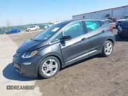 ✅ 2021 Chevrolet Bolt EV LT • VIN: 1G1FY6S04M4107806 • Lot: 41767562. Wystawiony na IAAI z przebiegiem 43 415 mil. Bezpłatny archiwum sprzedaży aukcyjnych z USA i szczegółowy raport historii pojazdu na DreamBid. Zdjęcie 17.