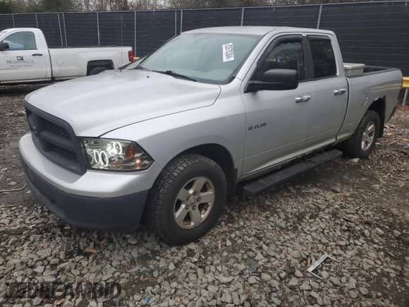 2009 Dodge 1500 SLT с VIN 1D3HV18P09S807817, выставлен на аукционе Copart как лот 82670384 с пробегом 247 230 миль миль и Чистый • Clean title. История ставок и продаж доступна на DreamBid. Изображение 1.