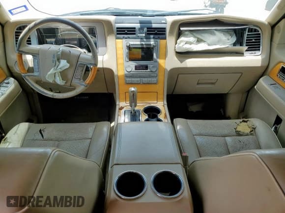 ✅ 2009 Lincoln Navigator • VIN: 5LMFU27599EJ02238 • Lot: 63526855. Listed on Copart with 224,776 mi. Free auction sales archive from the USA and detailed vehicle history report at DreamBid. Image 8.