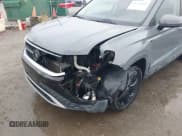 ✅ 2022 Volkswagen Taos SE • VIN: 3VVLX7B28NM002178 • Lot: 43574478. Listed on IAAI with 70,357 mi. Free auction sales archive from the USA and detailed vehicle history report at DreamBid. Image 6.