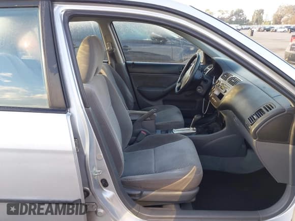 ✅ 2005 Honda Civic VP • VIN: 2HGES16355H509822 • Lot: 43295655. Wystawiony na IAAI z przebiegiem 161 146 mil. Bezpłatny archiwum sprzedaży aukcyjnych z USA i szczegółowy raport historii pojazdu na DreamBid. Zdjęcie 5.