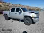 2011 Chevrolet Silverado 1500 LT z VIN 3GCPKSE39BG247751, wystawiony jako Copart lot #82575025 z przebiegiem 163 395 mil mil oraz Szkoda całkowita • Salvage title. Historia ofert i sprzedaży dostępna na DreamBid. Obrazek 4.