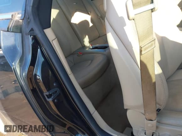 ✅ 2014 Cadillac CTS Performance • VIN: 1G6DG1E35E0169673 • Lot: 43698420. Listed on IAAI with 84,034 mi. Free auction sales archive from the USA and detailed vehicle history report at DreamBid. Image 8.