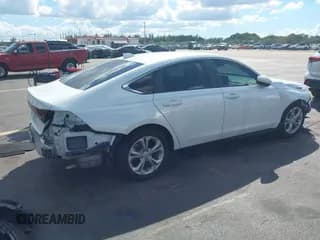 ✅ 2024 Honda Accord LX • VIN: 1HGCY1F27RA067255 • Lot: 43468494. Wystawiony na IAAI z przebiegiem 31 557 mil. Bezpłatny archiwum sprzedaży aukcyjnych z USA i szczegółowy raport historii pojazdu na DreamBid. Zdjęcie 4.