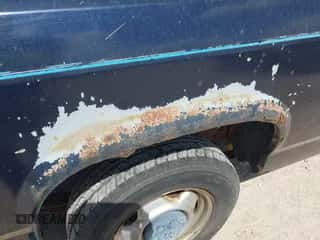 1993 Dodge Dakota S z VIN 1B7GL26X6PS235197, wystawiony jako IAAI lot #43067013 z przebiegiem 111 915 mil mil oraz . Historia ofert i sprzedaży dostępna na DreamBid. Obrazek 6.