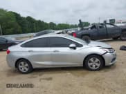 ✅ 2018 Chevrolet Cruze LS • VIN: 1G1BC5SM5J7214433 • Lot: 42616404. Listed on IAAI with 171,129 mi. Free auction sales archive from the USA and detailed vehicle history report at DreamBid. Image 13.