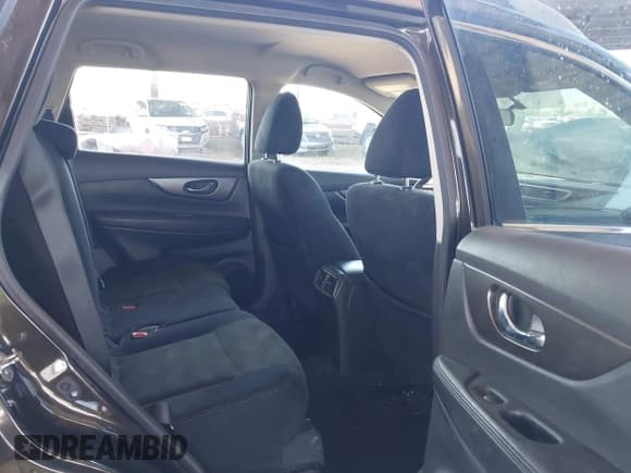 ✅ 2015 Nissan Rogue S • VIN: 5N1AT2MT6FC897596 • Лот: 43153076. Опубликован ранее на IAAI с пробегом 169 409 миль. Бесплатный доступ к архиву аукционных продаж из США и подробный отчёт об истории автомобиля на DreamBid. Изображение 8.