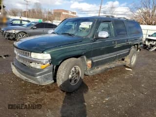 ✅ 2002 Chevrolet Suburban Z71 • VIN: 3GNFK16ZX2G298434 • Лот: 43641805. Опубликован ранее на Copart с пробегом Не указан. Бесплатный доступ к архиву аукционных продаж из США и подробный отчёт об истории автомобиля на DreamBid. Изображение 1.