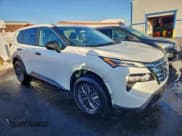 ✅ 2024 Nissan Rogue S • VIN: 5N1BT3AA1RC683083 • Лот: 93788065. Опубликован ранее на Copart с пробегом 37 346 миль. Бесплатный доступ к архиву аукционных продаж из США и подробный отчёт об истории автомобиля на DreamBid. Изображение 4.