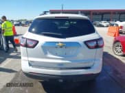 ✅ 2016 Chevrolet Traverse LT • VIN: 1GNKVGKD9GJ101696 • Lot: 43412389. Wystawiony na IAAI z przebiegiem 128 467 mil. Bezpłatny archiwum sprzedaży aukcyjnych z USA i szczegółowy raport historii pojazdu na DreamBid. Zdjęcie 17.