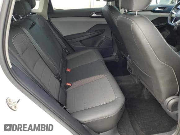 ✅ 2023 Volkswagen Taos SE • VIN: 3VVEX7B23PM361997 • Lot: 80163505. Listed on Copart with 22,632 mi. Free auction sales archive from the USA and detailed vehicle history report at DreamBid. Image 11.