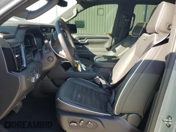 ✅ 2024 GMC Sierra 1500 AT4X • VIN: 3GTUUFE89RG304606 • Лот: 45781095. Опубликован ранее на Copart с пробегом 27 140 миль. Бесплатный доступ к архиву аукционных продаж из США и подробный отчёт об истории автомобиля на DreamBid. Изображение 7.