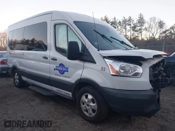 ✅ 2019 Ford Transit Passenger XL • VIN: 1FBAX2CM6KKA99672 • Лот: 41003698. Опубликован ранее на IAAI с пробегом 73 096 миль. Бесплатный доступ к архиву аукционных продаж из США и подробный отчёт об истории автомобиля на DreamBid. Изображение 1.