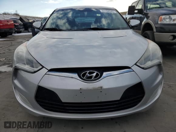 ✅ 2013 Hyundai Veloster w/Black Int • VIN: KMHTC6AD0DU152511 • Lot: 42768545. Listed on Copart with 93,438 mi. Free auction sales archive from the USA and detailed vehicle history report at DreamBid. Image 5.