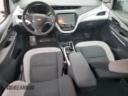 ✅ 2017 Chevrolet Bolt EV LT • VIN: 1G1FW6S04H4181724 • Lot: 79258794. Wystawiony na Copart z przebiegiem Nie podano. Bezpłatny archiwum sprzedaży aukcyjnych z USA i szczegółowy raport historii pojazdu na DreamBid. Zdjęcie 8.