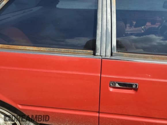 ✅ 1984 Maserati Biturbo • VIN: ZAMAL1102EB310318 • Лот: 85500925. Опубликован ранее на Copart с пробегом 48 982 миль. Бесплатный доступ к архиву аукционных продаж из США и подробный отчёт об истории автомобиля на DreamBid. Изображение 10.