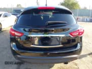 ✅ 2015 Infiniti QX70 • VIN: JN8CS1MUXFM381615 • Lot: 42598307. Wystawiony na IAAI z przebiegiem 80 989 mil. Bezpłatny archiwum sprzedaży aukcyjnych z USA i szczegółowy raport historii pojazdu na DreamBid. Zdjęcie 17.