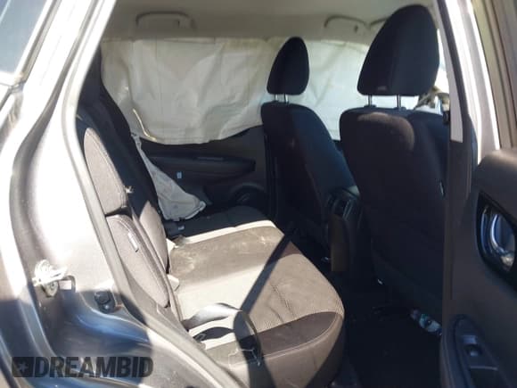 ✅ 2020 Nissan Rogue SV • VIN: JN1BJ1CW5LW387161 • Lot: 41857873. Listed on IAAI with 69,556 mi. Free auction sales archive from the USA and detailed vehicle history report at DreamBid. Image 8.