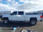 ✅ 2016 Chevrolet Silverado 2500HD LT • VIN: 1GC1KVE80GF235550 • Lot: 43737325. Wystawiony na IAAI z przebiegiem 256 055 mil. Bezpłatny archiwum sprzedaży aukcyjnych z USA i szczegółowy raport historii pojazdu na DreamBid. Zdjęcie 14.