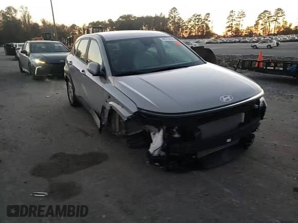 2024 Hyundai Kona SE with VIN KM8HA3AB2RU160352, listed as a Copart auction lot 82913854 with 3,147 mi miles and Salvage title. Bid and sale history available at DreamBid. Image 11.