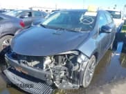 ✅ 2019 Toyota Corolla LE • VIN: 2T1BURHEXKC154726 • Lot: 43631625. Wystawiony na IAAI z przebiegiem 80 509 mil. Bezpłatny archiwum sprzedaży aukcyjnych z USA i szczegółowy raport historii pojazdu na DreamBid. Zdjęcie 2.