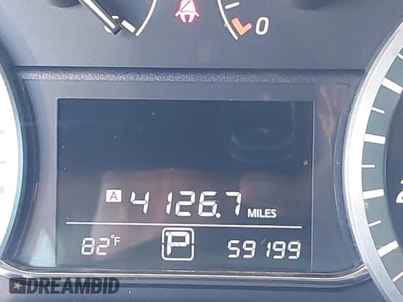 ✅ 2013 Nissan Sentra SV • VIN: 3N1AB7AP9DL776948 • Lot: 43632721. Listed on IAAI with 59,199 mi. Free auction sales archive from the USA and detailed vehicle history report at DreamBid. Image 15.