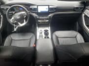 ✅ 2024 Ford Explorer Limited • VIN: 1FMSK8FH2RGA52034 • Lot: 62539175. Wystawiony na Copart z przebiegiem 26 280 mil. Bezpłatny archiwum sprzedaży aukcyjnych z USA i szczegółowy raport historii pojazdu na DreamBid. Zdjęcie 8.