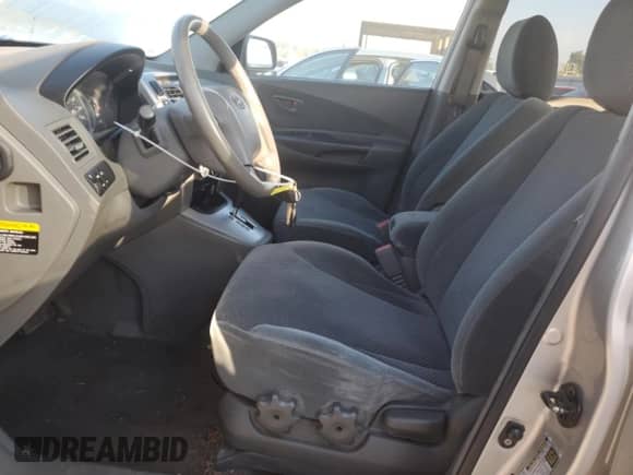 2006 Hyundai Tucson GLS with VIN KM8JN72D96U307422, listed as a Copart auction lot 75299464 with 113,578 mi miles and Salvage title. Bid and sale history available at DreamBid. Image 7.