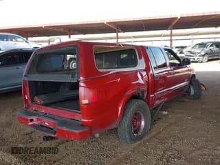 ✅ 2004 Chevrolet S-10 LS • VIN: 1GCDT13X74K132576 • Лот: 41593818. Опубликован ранее на IAAI с пробегом 88 511 миль. Бесплатный доступ к архиву аукционных продаж из США и подробный отчёт об истории автомобиля на DreamBid. Изображение 4.