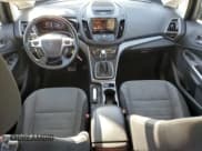 ✅ 2013 Ford C-Max SE • VIN: 1FADP5AU8DL510635 • Lot: 61292885. Wystawiony na Copart z przebiegiem 198 193 mil. Bezpłatny archiwum sprzedaży aukcyjnych z USA i szczegółowy raport historii pojazdu na DreamBid. Zdjęcie 8.